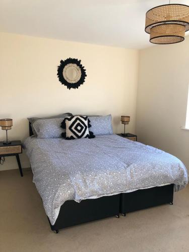 Wolverhampton House | Bray House - Perfect for Large Groups