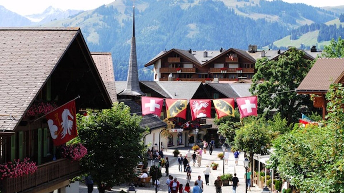 Zweisimmen Nr Gstaad Apartment | Breath taking views of the surrounding Alps- easy walk to the town center