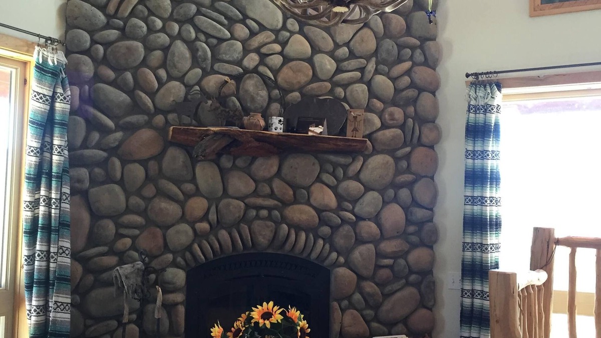 Buena Vista Cabin | Breathtaking 360 Views Of The Collegiate Peaks GORGEOUS Loft +New gourmet Range