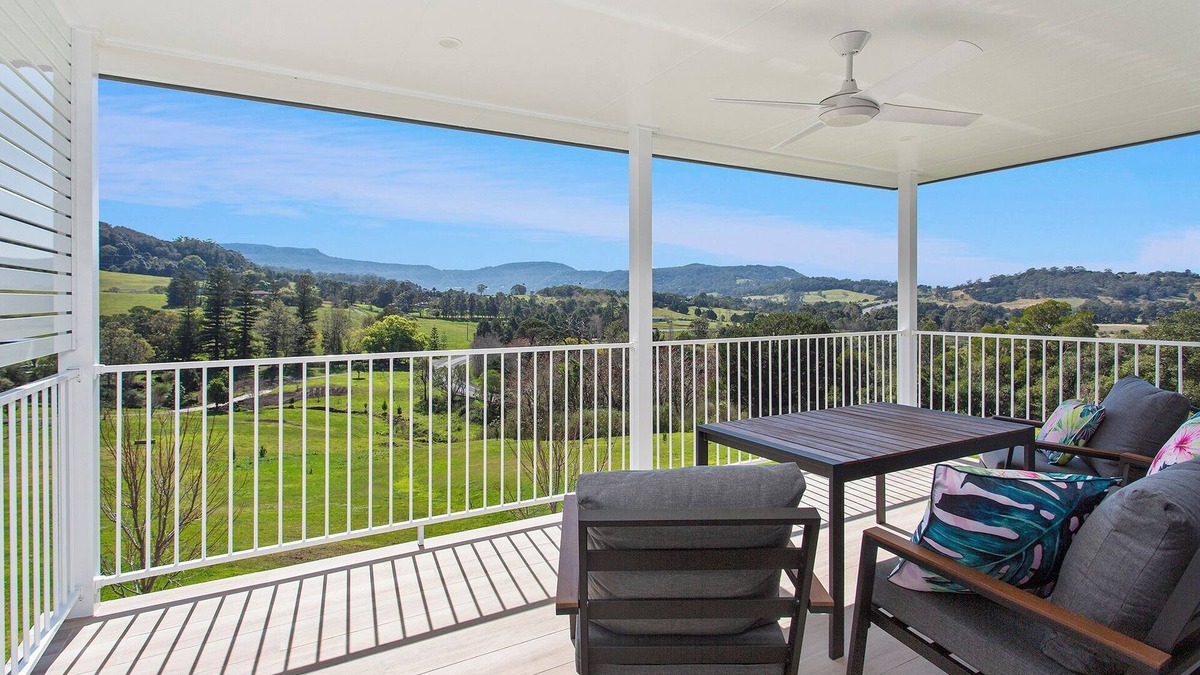 Broughton Village Cabin | Breathtaking Hilltop Cabin 2 - A Home Away From Home