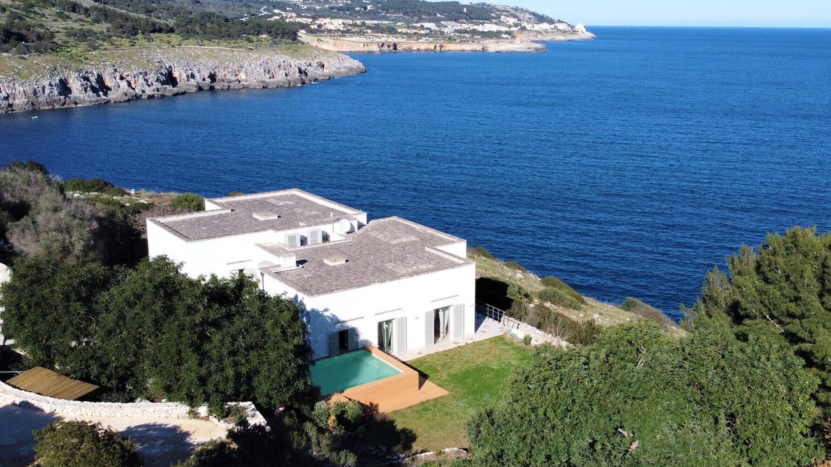 Castro Marina Villa | Breathtaking high end villa w/spectacular sea view