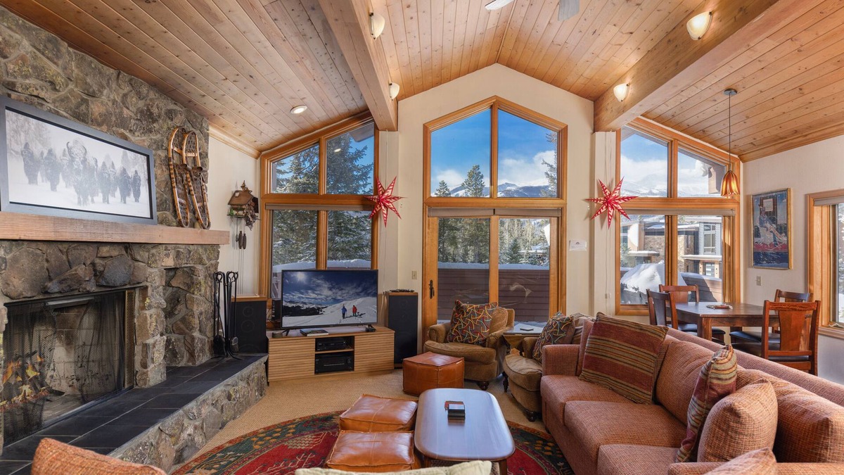 Weisshorn Villa | Breckenridge 52 - Seven Bedroom Villa, Sleeps 16