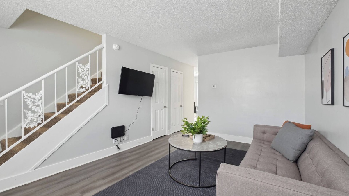 Nashville Apartment | Brentwood U4 I Cozy & Comfy I 2Bd I Free Parking