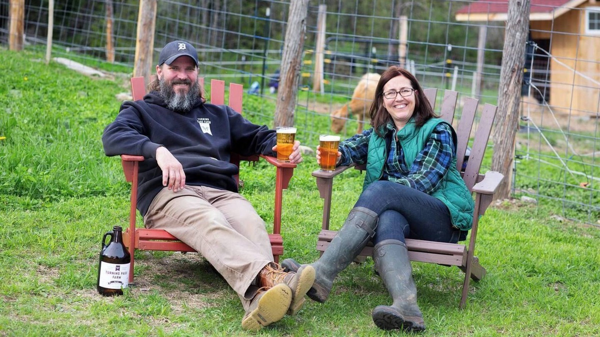 Monson Cabin | Brewery Farm Retreat : Stephen King