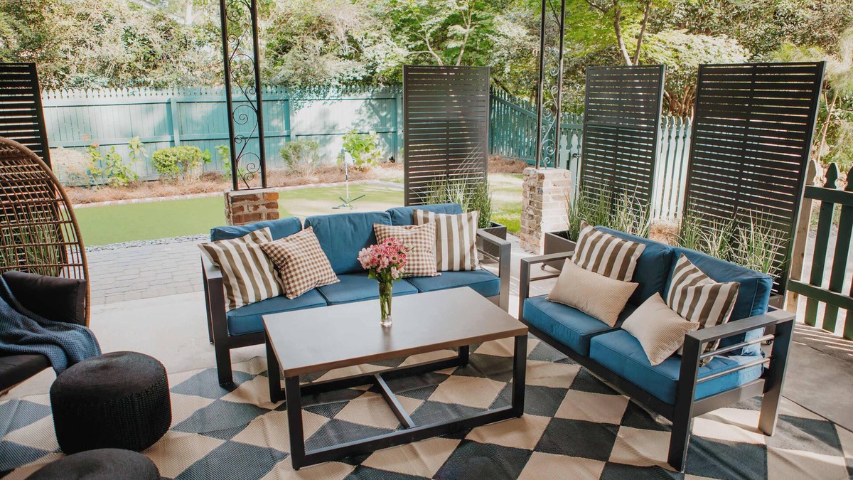 Aiken House | Briarwood Cottage Hot Tub Putt Putt Games