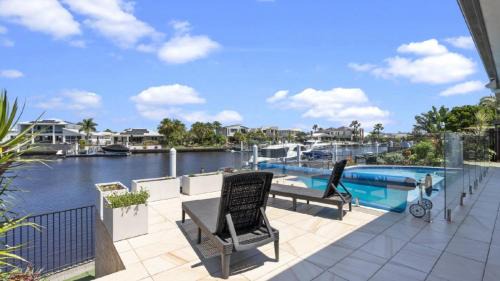 Banksia Beach House | Bribie Bliss: Luxe Canal Living