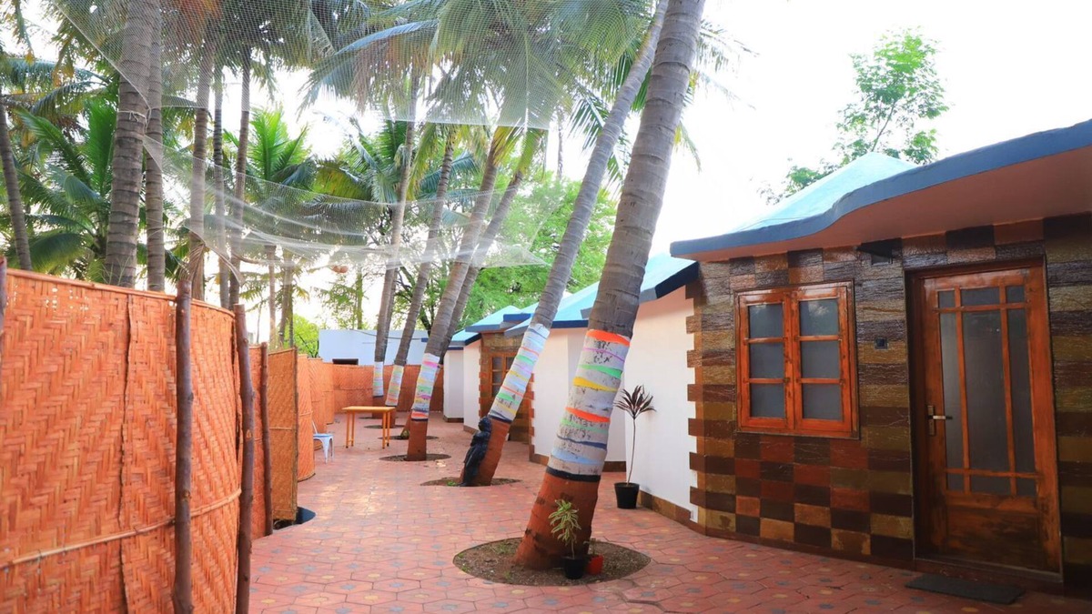 Latur Hotel | Brickyard Resort