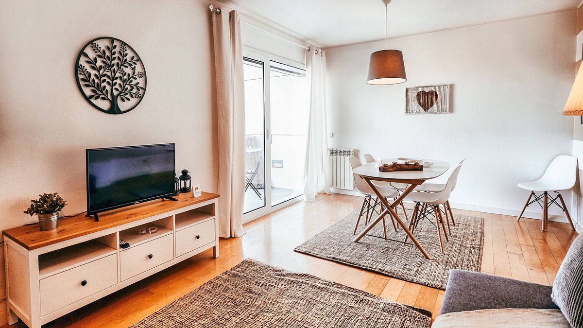 Parque das Nacoes Apartment | Bridge View with Balcony By Gt House