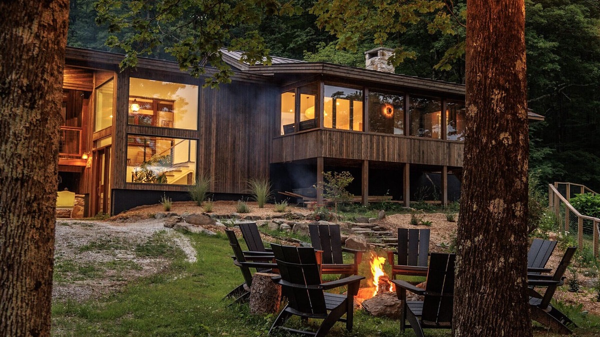 Central Vermont- Killington House | BRIDGEWATER RETREAT
