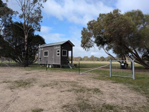 Dadswells Bridge House | Briggs Bluff View by Tiny Away