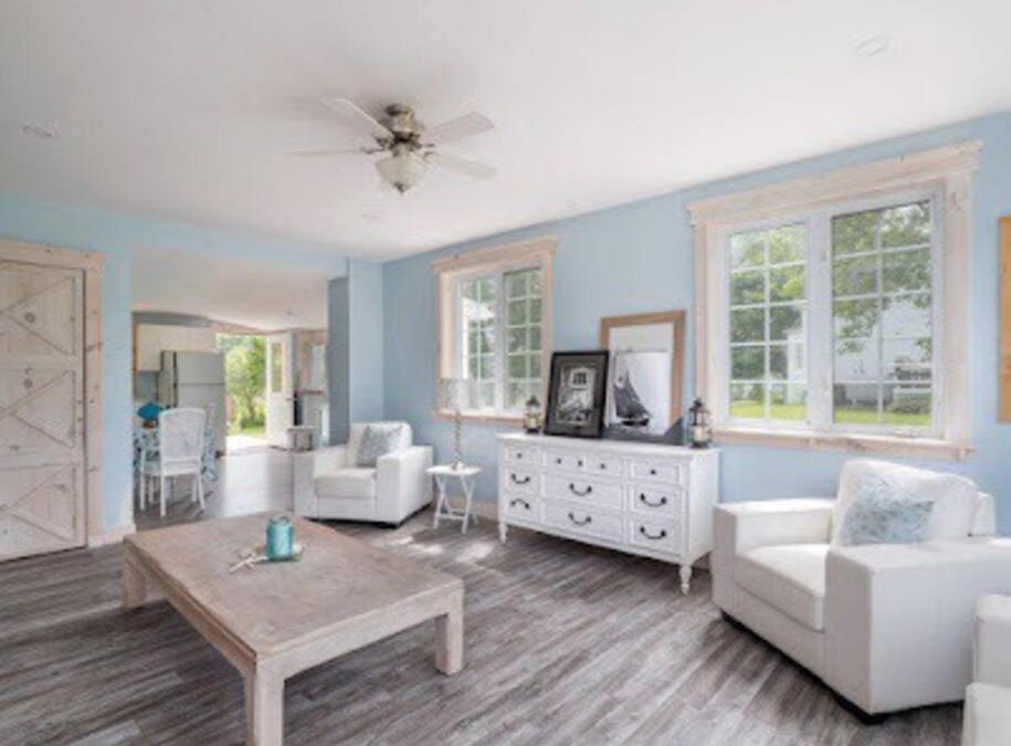 Georgetown House | Bright 2 bedroom Three Rivers Sea View Home