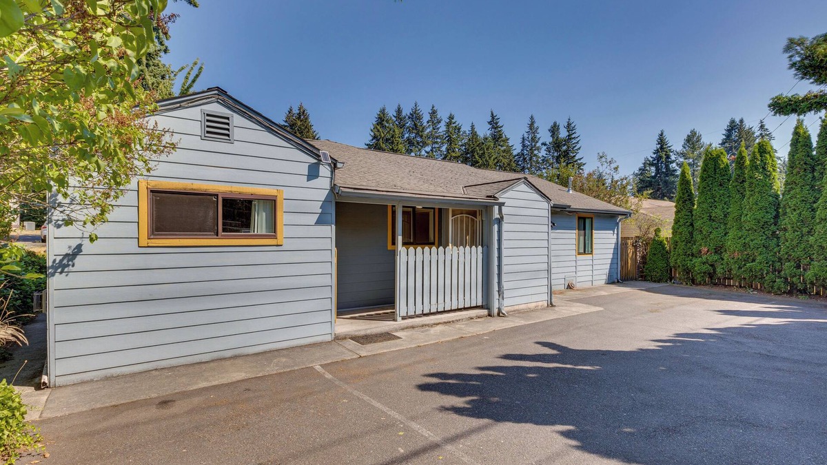 Pinehurst House | Bright & Airy Seattle Abode < 9 Mi to Space Needle