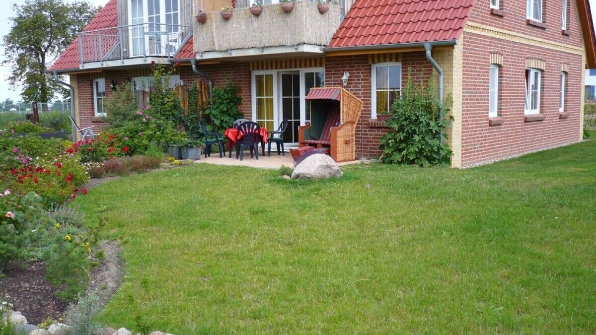 Timmendorf Apartment | Bright and friendly Apartment, build 2007 with verdancy view