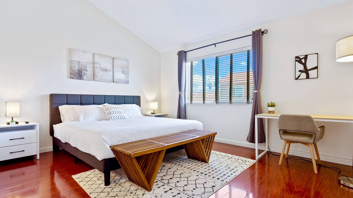 Townsend House | Bright and cozy 3BD/2.5BA in San Jose!