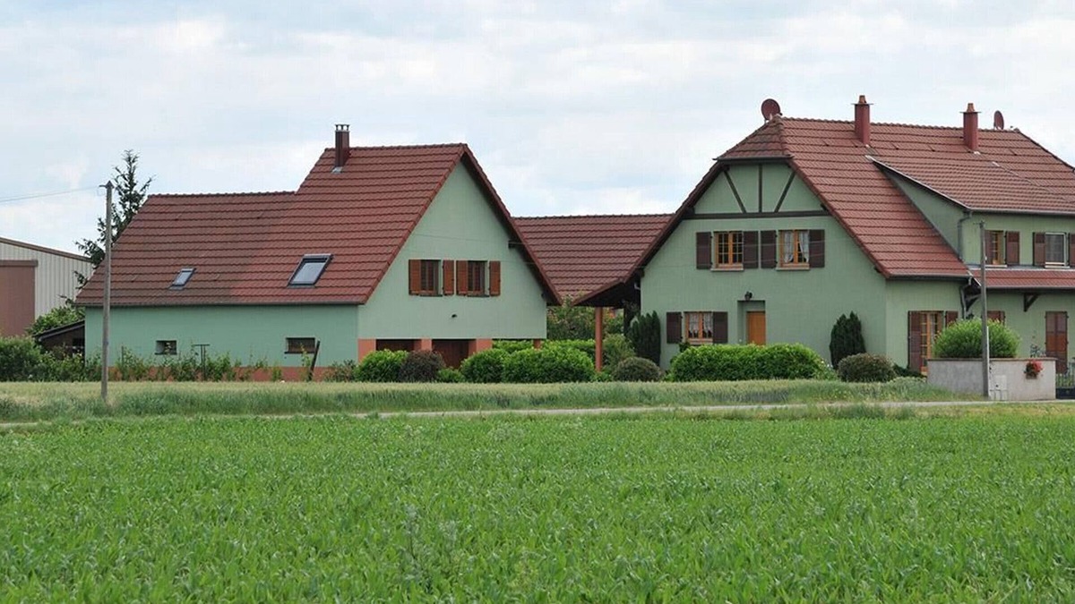 Houssen Cottage | Bright and quiet cottage with terrace, barbecue, and parking 5 km from Colmar