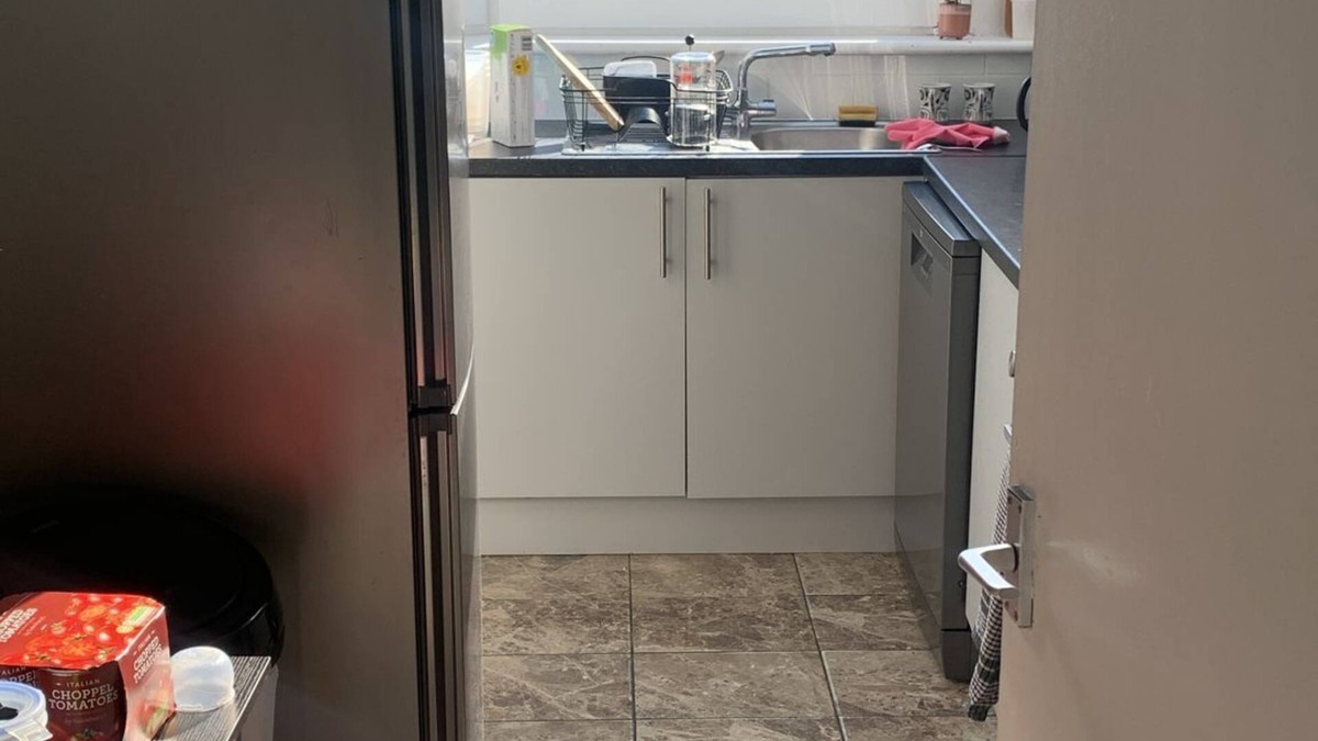 Charlton Apartment | Bright and spacious flat in Greenwich