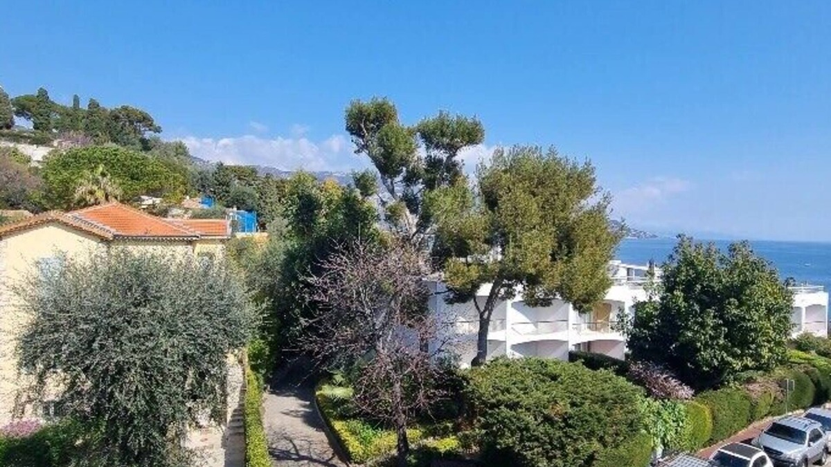 Saint-Jean-Cap-Ferrat Apartment | Bright Appartment, perfect location