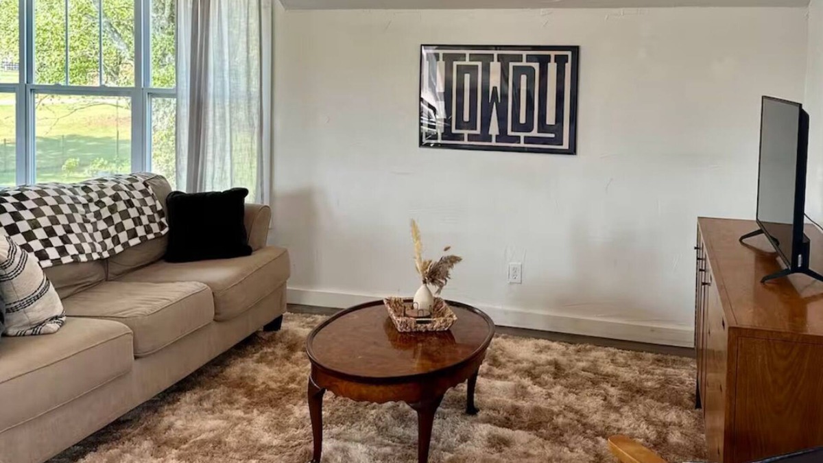 Dawsonville Apartment | Bright apartment, Amazing View