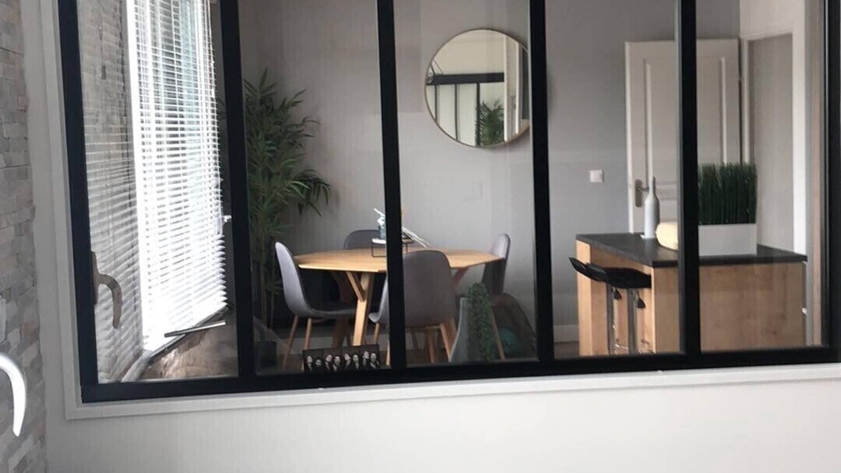 Bastide-Brazza Apartment | Bright apartment, close to the tram, parking and breakfast