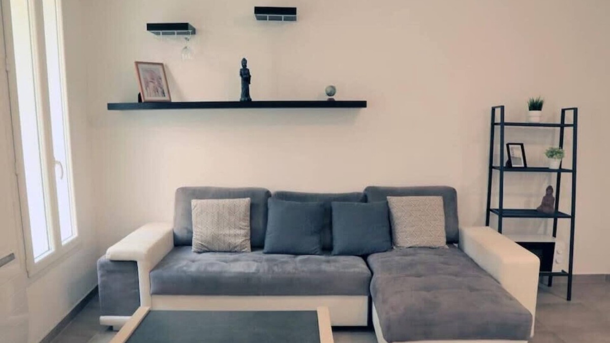 Le Camas Apartment | Bright apartment in the heart of Marseille