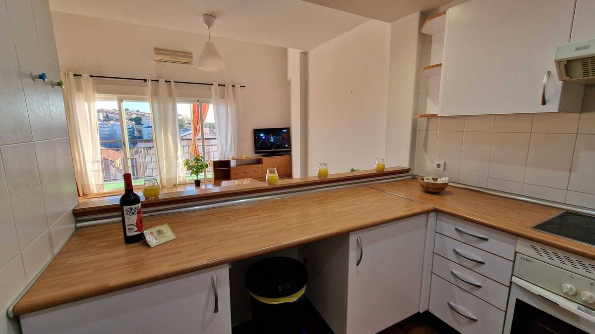 Algete Apartment | Bright apartment with terrace