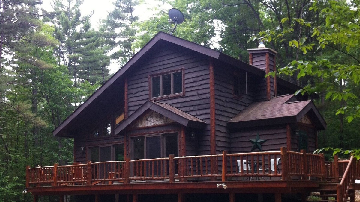 Jay House | Bright cabin retreat happily situated 7 miles from Whiteface Mt