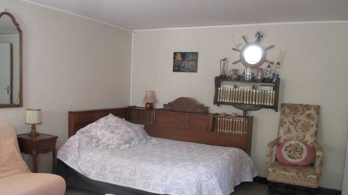 Mimizan Apartment | Bright, comfortable 2/5-person apartment, private garden, barbecue, garden furniture.