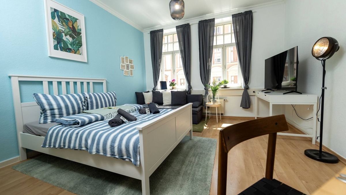 Erfurt Old Town Apartment | Bright & Cosy Period-flat in perfect Location