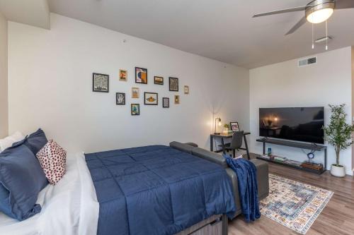CUF Apartment | Bright & Cozy Near TQL & Paycor Stadiums