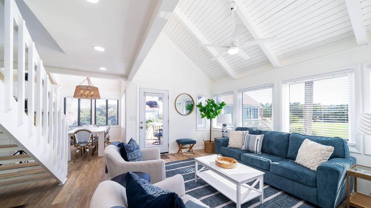 Sealoft Villas House | Bright Decor! 3 BR/3 BA Villa; Pools/Beach Nearby! Amenity Cards!