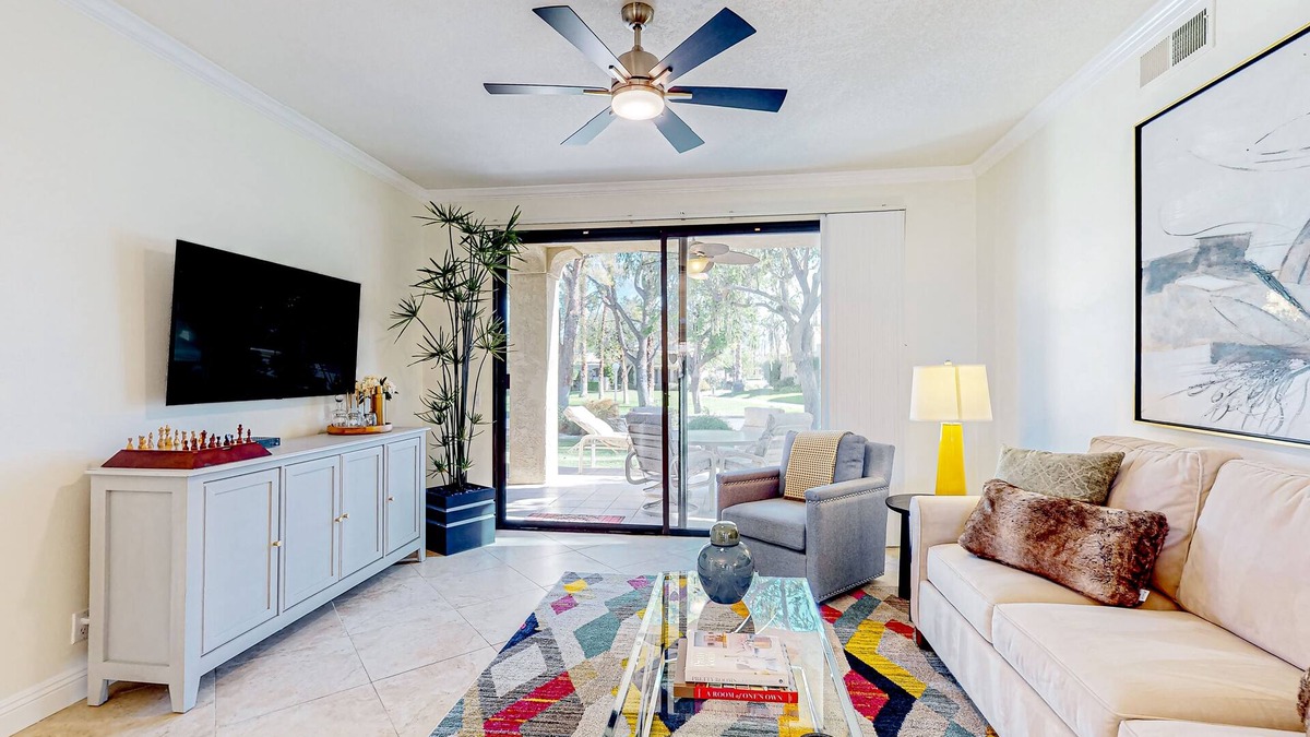 Cathedral City Condo | Bright Dog Friendly condo with inviting patio, washer/dryer on a Golf Course