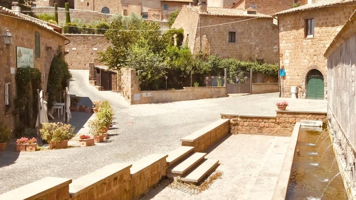 Tuscania Apartment | Bright family apartment in the historic center of the Etruscan necropolis