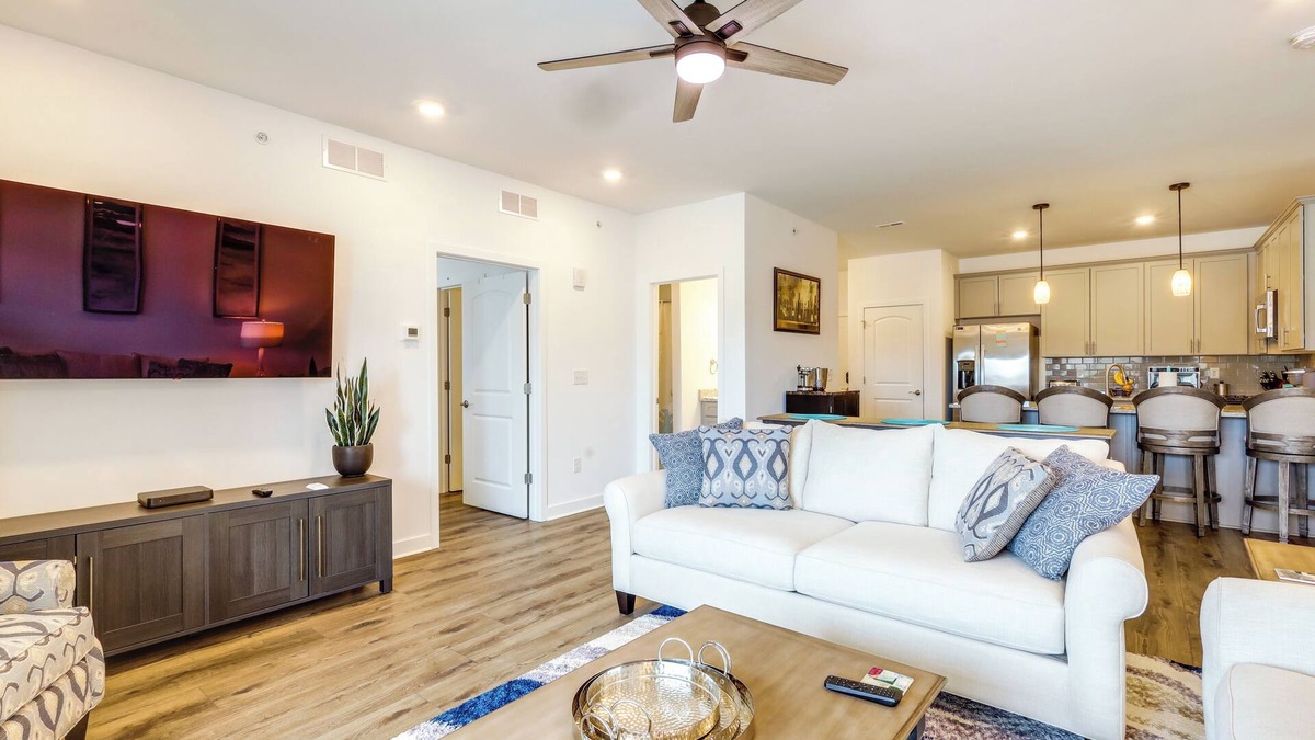 Rehoboth Beach Condo | Bright Lewes Condo w/Balcony, 7 Mi to Beach!
