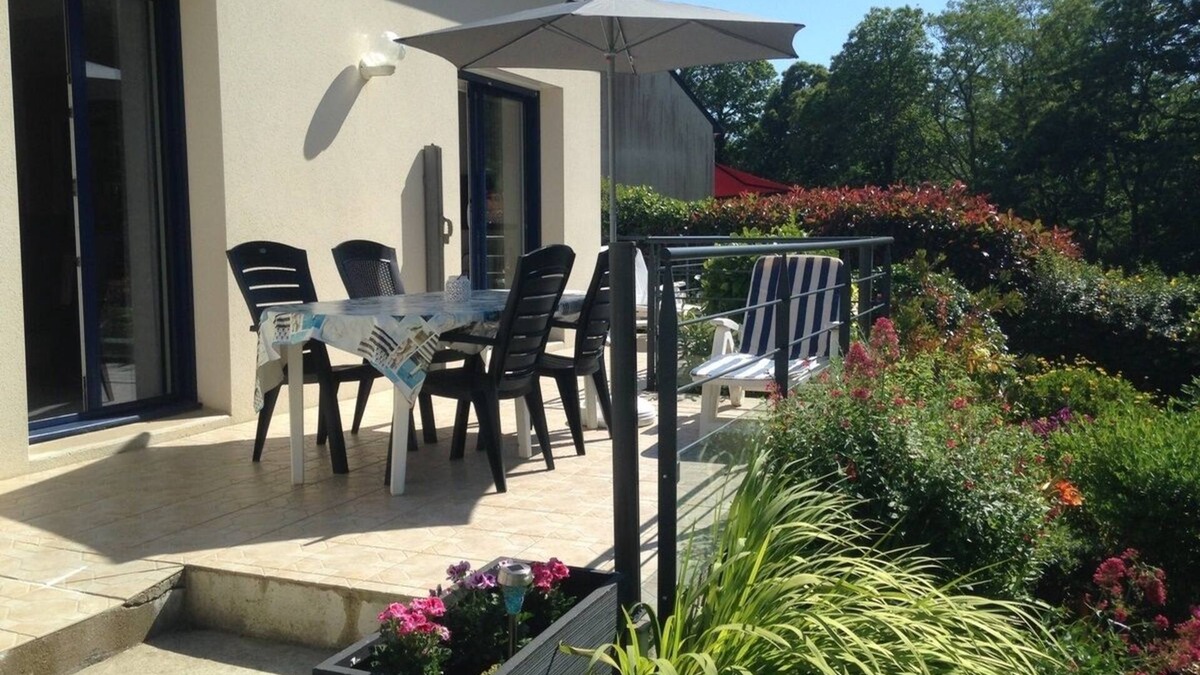 Concarneau House | Bright modern * house close to the City and the Sea. Very quiet area