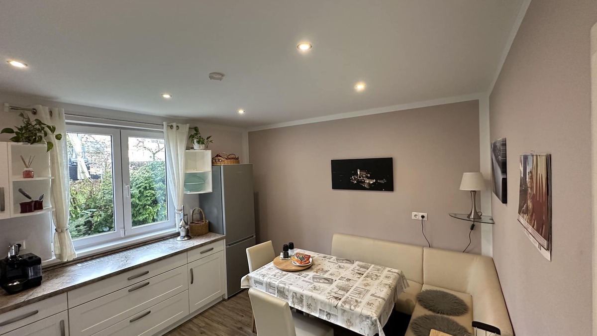 Friedrichroda Condo | Bright, modern, large vacation apartment on a south-facing slope in a climatic health resort