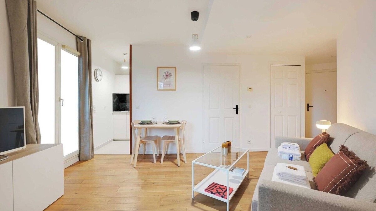 Faubourg de l'Arche Apartment | Bright, modern studio for 2P - La Défense