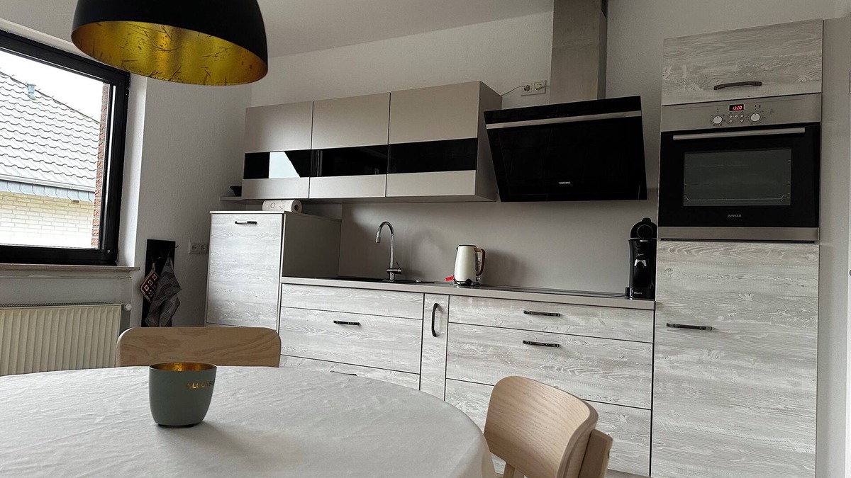 Mastholte Apartment | Bright, quiet and spacious apartment. Dogs welcome!