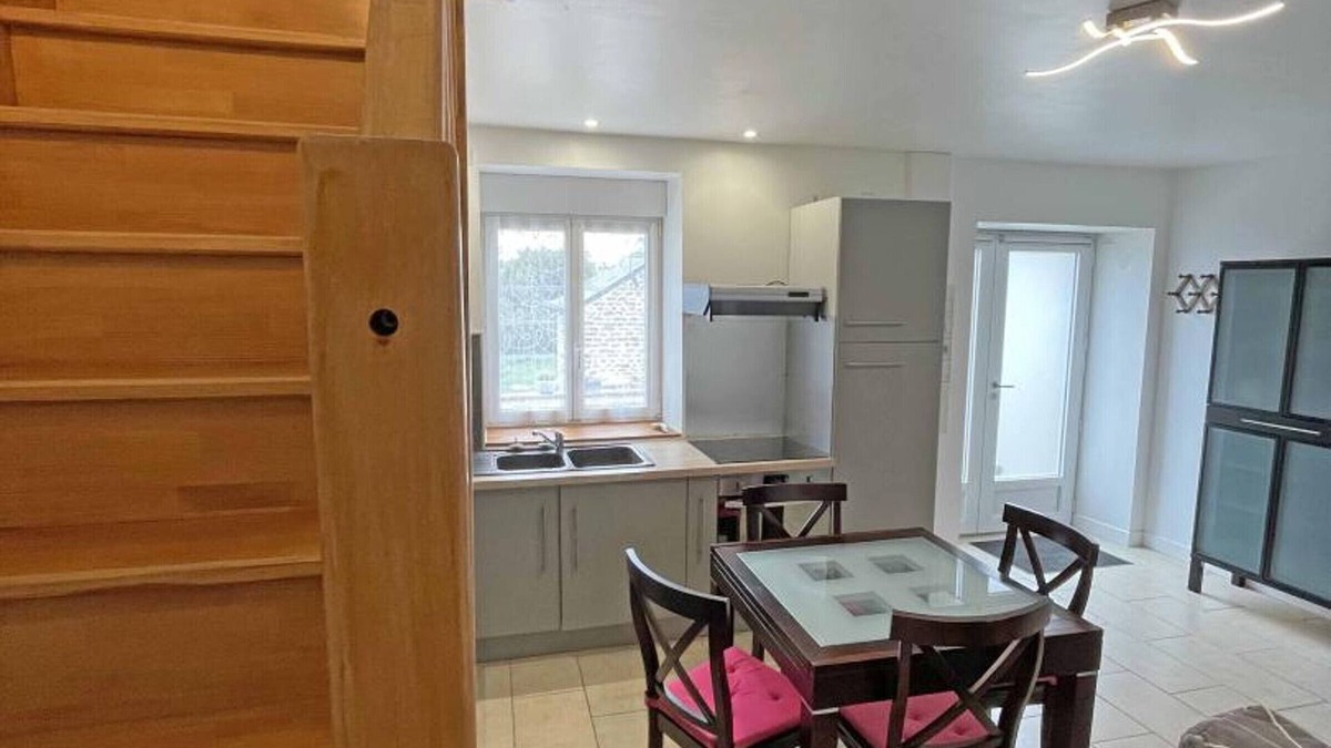 Saint-Pierre-du-Regard Cottage | Bright renovated cottage with pets allowed, parking and WIFI in Swiss Normandy