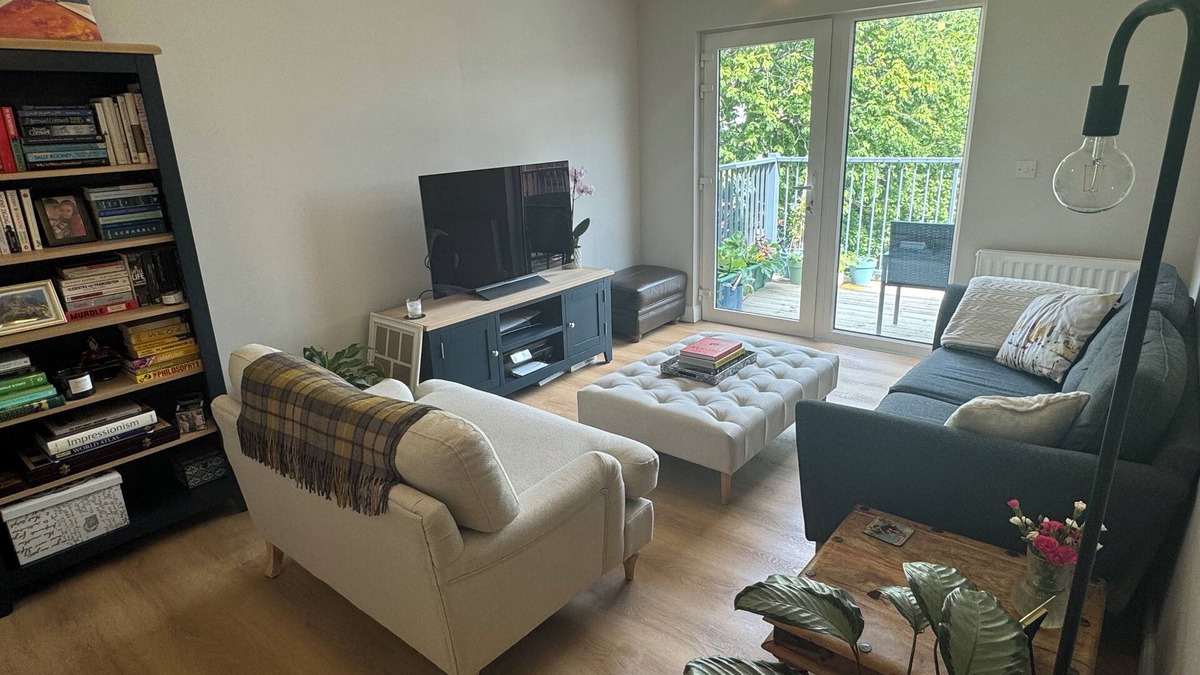Thornton Apartment | Bright & spacious one-bedroom flat with private balcony