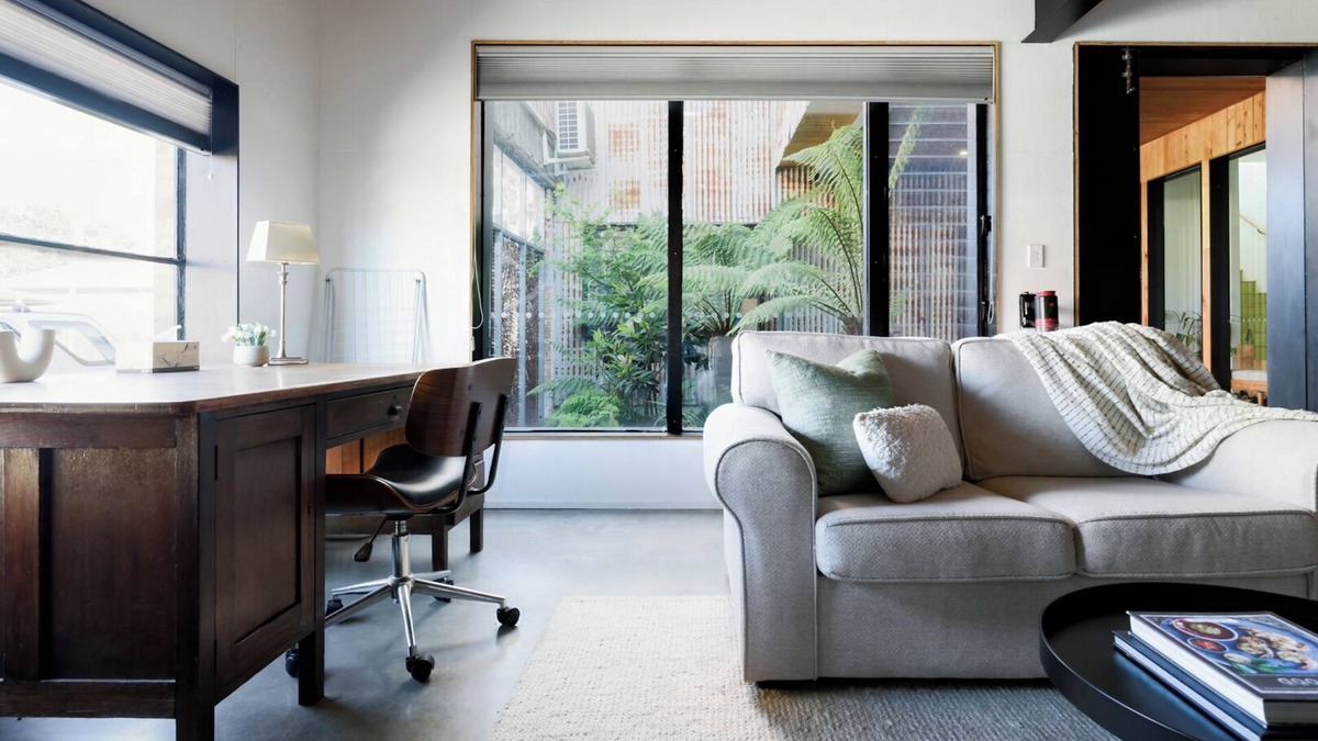 South Launceston Apartment | Bright Studio in Launceston CBD