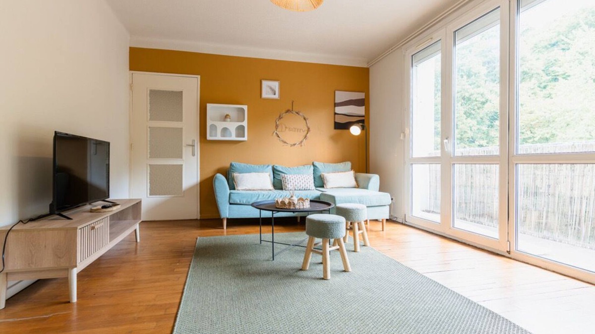 Juf Apartment | Bright T4 73m² Jœuf- modern style, uncluttered, comfortable, spacious, pets allowed
