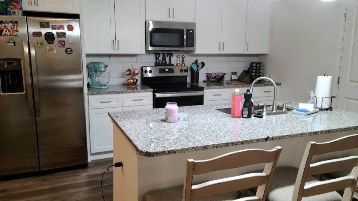 Greenville - Spartanburg Apartment | Brightly Lit, Vaulted with Poolside and Mountain View. Minutes from Downtown
