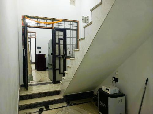 Govardhan House | Brij Home Stay