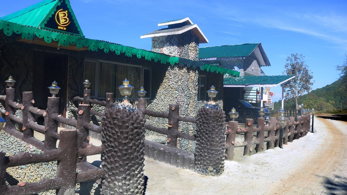 Kaul Apartment | BRIKitt Majestic Nirvana 2BHK Suite- Mukteshwar