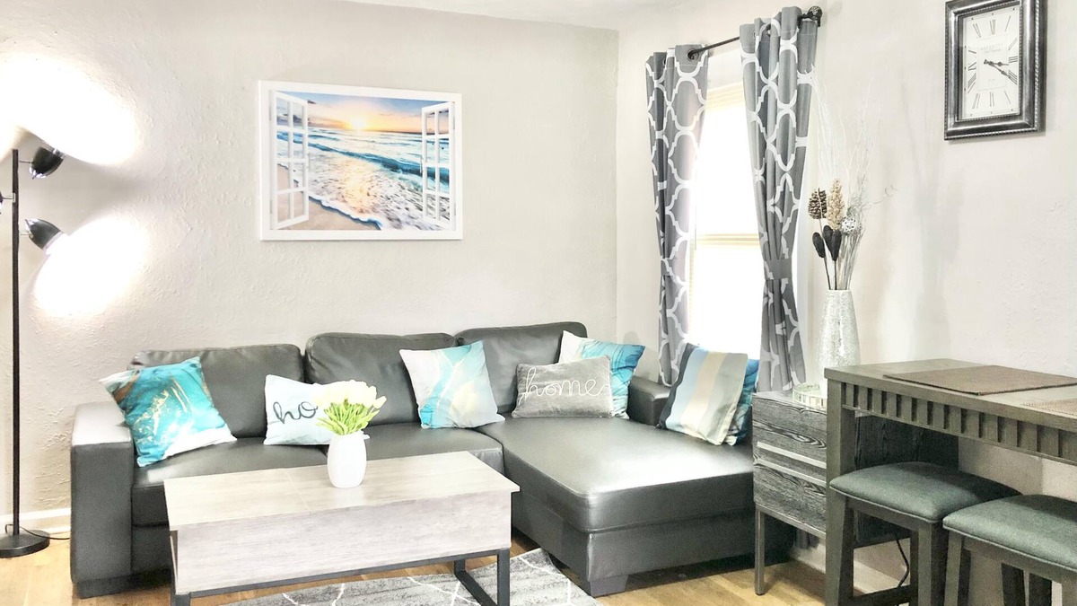 Kettering House | Brilliant Bungalow