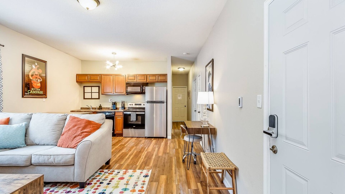 Cheyenne Apartment | Brilliant Holliday Park 2-Bedroom