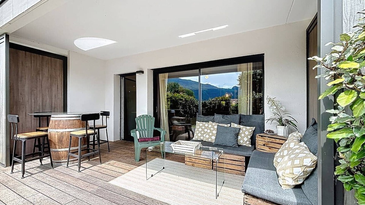 Brison-Saint-Innocent Apartment | Brison-Saint-Innocent - L'Instant paisible