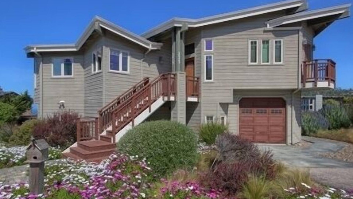 Park Hill House | Bristol By the Sea: 3 BR, 3 BA House in Cambria, Sleeps 8