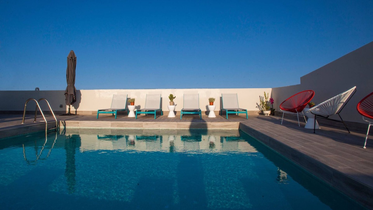 Mikro Metchi House | British Countryside Style House in Rethymno