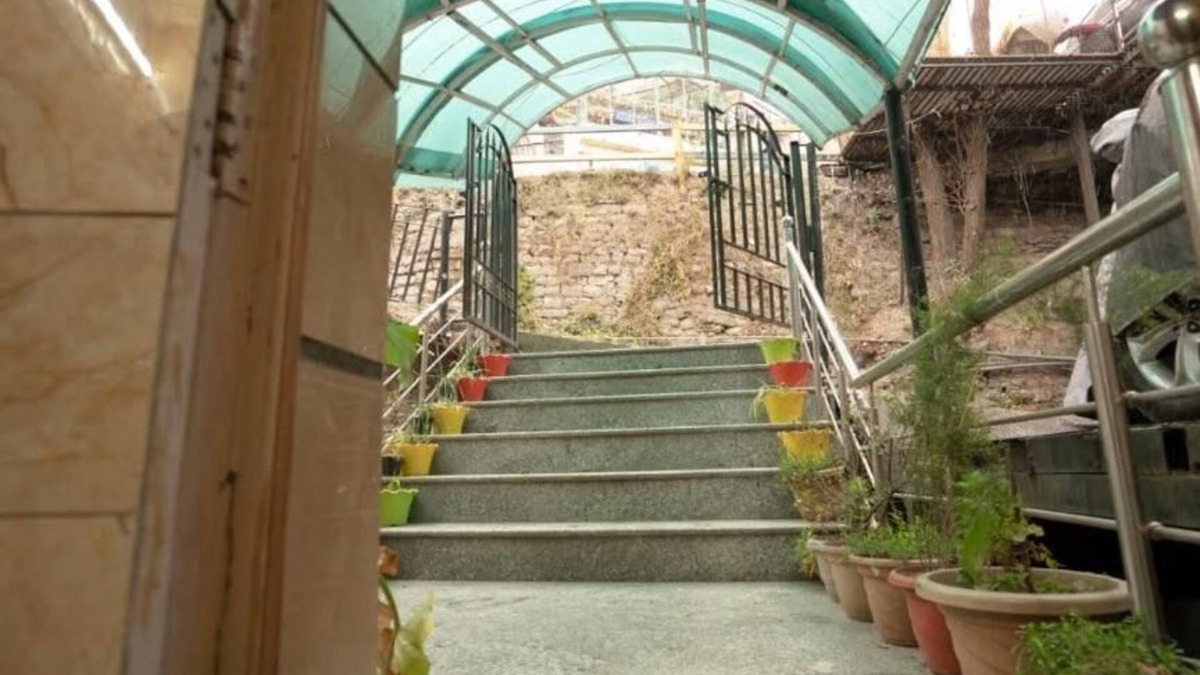 Sanjauli Hotel | Broadway Grand The HM Hotels and Resorts